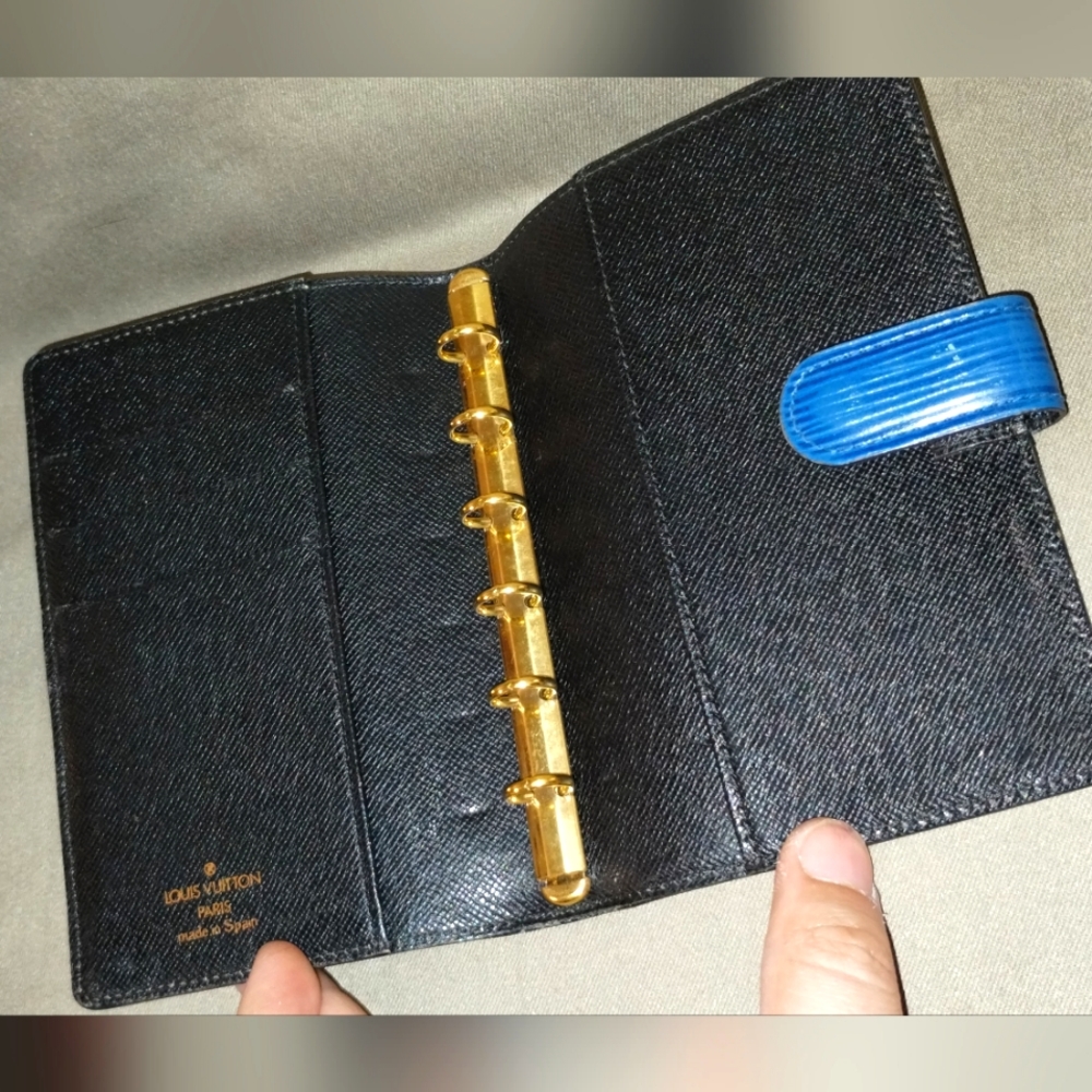 LOUIS VUITTON BLUE EPI LEATHER PLANNER/POCKETBOOK/ORGANIZER 6" x 4" ~ AUTHENTIC - Picture 7 of 12